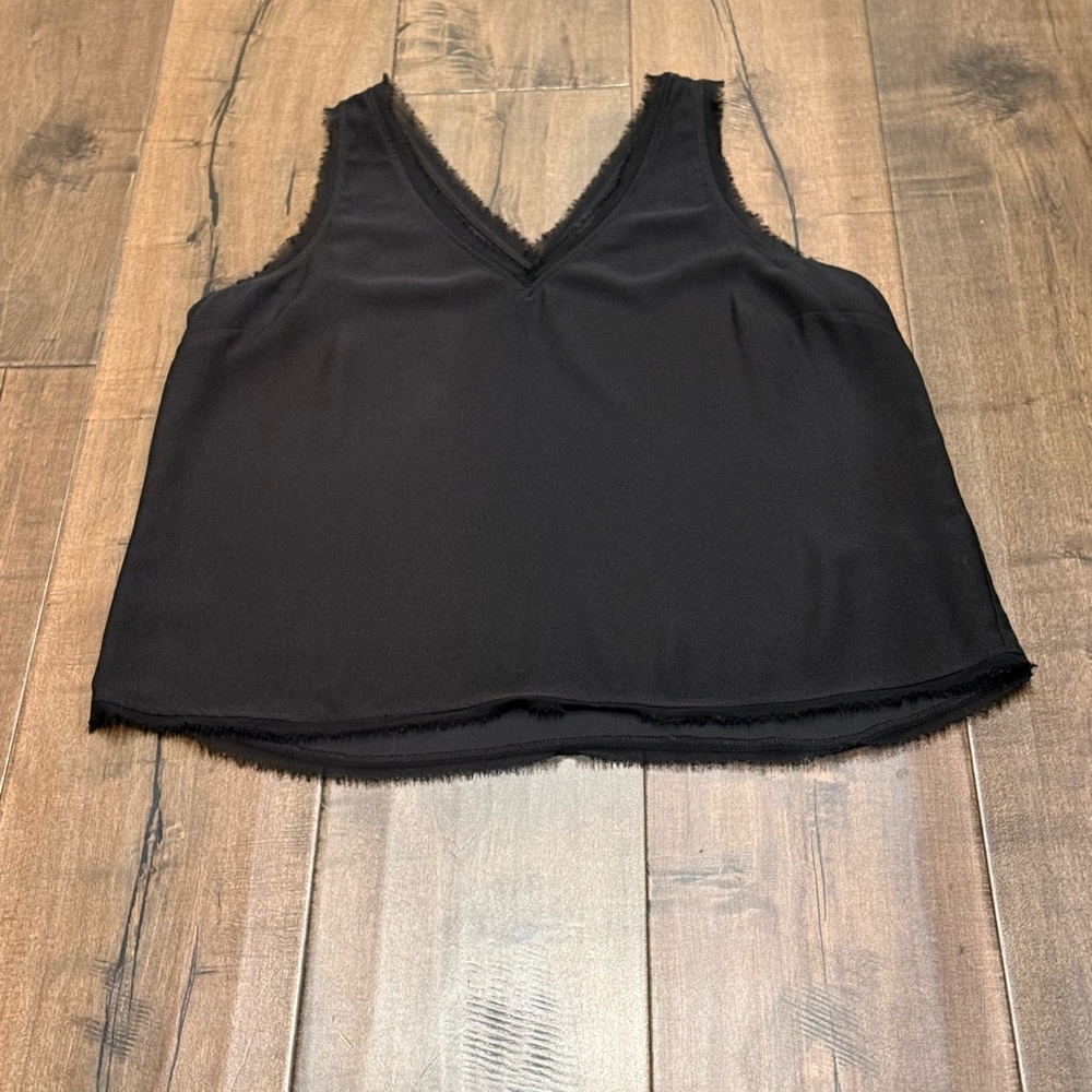 Halogen Black Sleeveless V-Neck Top